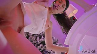 Jiaxin si gadis Tiongkok dengan payudara montok, vaginanya yang basah sudah siap untuk bercinta.