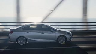 CHEVROLET CRUZE 2017: Iklan TV Korea yang Bikin Bergairah