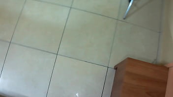 Istri orang yang merengek minta digituin.