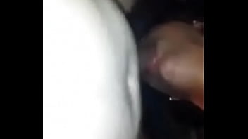 Tiga Orang Mesum dengan Cewek Imut yang Menggoda