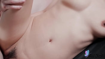 Gadis Tiongkok Xian’erai yang doyan ngentot kasar dengan kontol keras.
