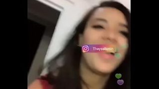 Thais ‘Live na Live’ Bagian 1: Sensasi Panas yang Tak Terkendali