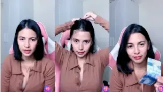 Malam Panas Miss Almira, Belahan Dada Menggoda