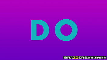 Brazzers – Ganas dan Kejam – (Adriana Chechik, Ava Addams) – Adegan Panas yang Menggoda