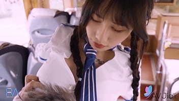 Tur Bus Seks dengan Pelacur Asia Montok – Film Porno AV Asli China Ber-subtitle Inggris