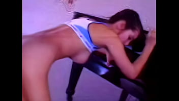 Gadis Panggung Indonesia yang Menggoda