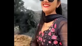 Desi bhabhi montok naik turun susu melimpah