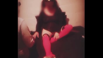 Casi nos atrapa mi hermana mientras su esposo me daba duro por detrás…