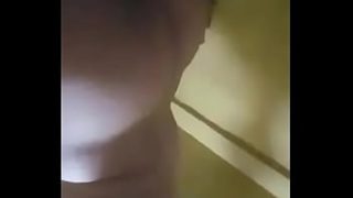 Gadis Indonesia yang Liar dan Menggoda