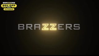 Tertangkap Basah Pacarku dengan Angela White di Brazzers