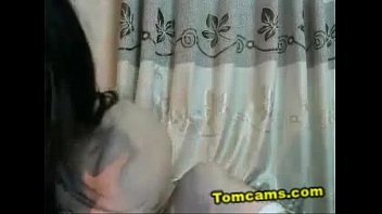 Gadis Asia panas beraksi live tanpa sensor