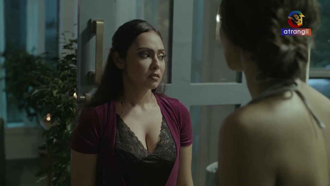 Koi Aaye To Usse Bed Pe Leke Aao 2024 Atrangii Ka Garam Hindi XXX Web Series Ka Pehla Episode