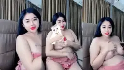Meychen Si Host Bigo dengan Payudara Besar dan Tubuh Seksi