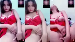 Tante Cantik Pakai Seragam Dinas yang Menggoda