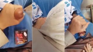 Video panas hijabi Pakistan mengisap kontol di dalam bus