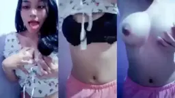 Video Telanjang Laras Bali yang Menggoda di Tiktok
