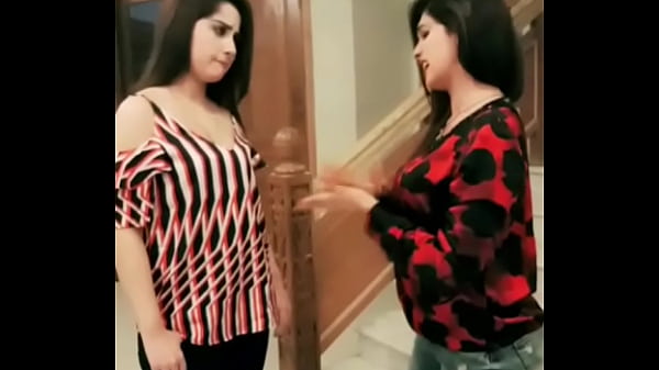 Video panas Desi yang bikin nafsu membara