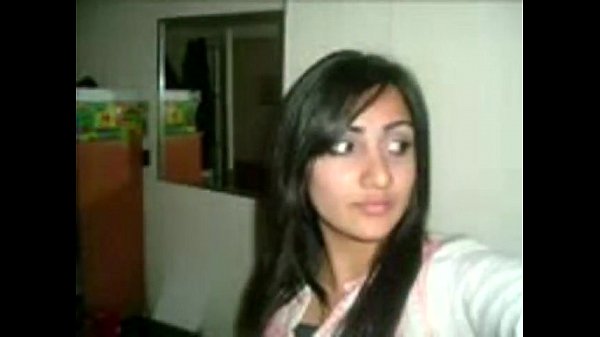 Penari Desi Menggoda – Tonton Gratis di YouPorn