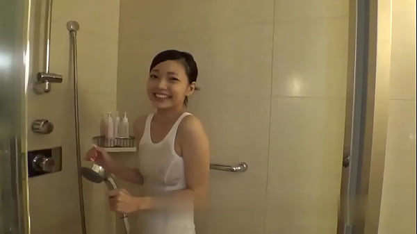 Gadis Asia yang Menggoda dan Penuh Nafsu