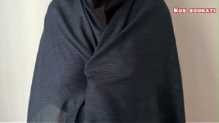 Ibu Tiri Berhijab Arab Digoyang Tetangga