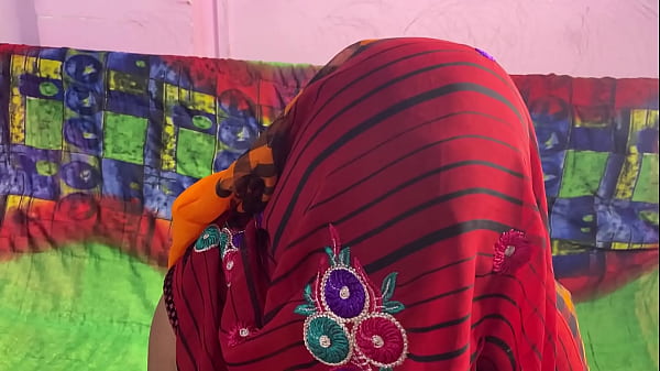 Sasur Ghatiya Tarike Se Apni Bahu Ko Choda Jab Woh Sone Ja Rahi Thi, Desi Indian Hardcore Sex Fuck Ka Viral MMS, Hindi Awaz Mein