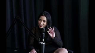 Ibu menghormati profesinya, awalnya menghasilkan konten menarik dengan foto-foto kemaluan dan wortel… – Pri Melancia (SHEER/RED)