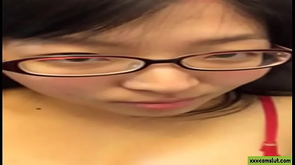 Rekaman Webcam Mesum Asia Amatir dengan Adegan Panas