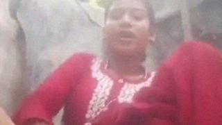 Gadis Bengali desa mainin wortel buat masturbasi video seks panas