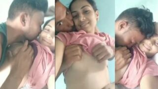 Pria mesum menggenjot memek ketat gadis India telanjang