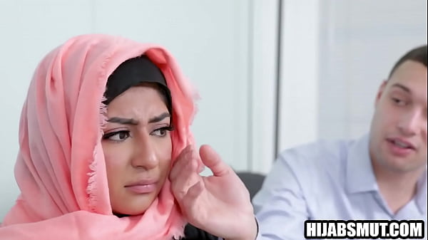 Gadis Muslim terpaksa melayani nafsu pria Amerika