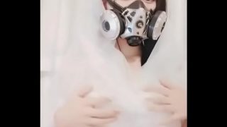 Gadis Tionghoa Menggoda Memek Lezat dengan Dildo
