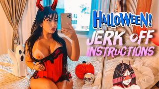 Setan kecil nakal cosplay pantat montok dan payudara seksi latina panduan coli perintah JOI pakai strap on minta kamu memuncrat di kakinya