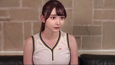 18歳、日本一エロ可愛いテニス部の制服が脱げる瞬間
