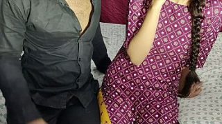 Desi Bhabhi Digoda Devar yang Ganas