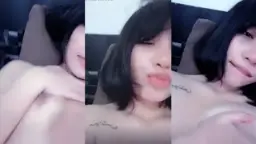 VCS Kak Effy di MangoLive Sambil Meremas Payudaranya yang Montok