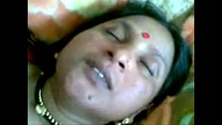 Bibi Desa India Ngentot dengan Suaminya – XVIDEOS.COM