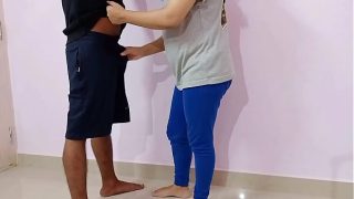 Desi XXX bhabhi Nepali India ngentot keras sama daver sampai keluar air mani suara Hindi jernih