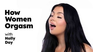 Cara Holly Day Mencapai Klimaks di AdultTime