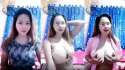 Gadis ABG Montok dengan Toge yang Menggoda