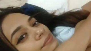 Model Sri Lanka, foto bugil selfie ala pelacur panas.