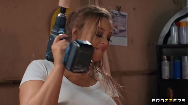 Beth dan Atlanta Borong Gila-Gilaan / Brazzers / unduh full di https://zzfull.com/dril