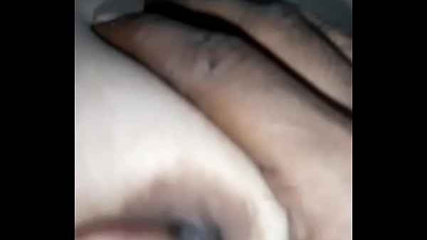 Hiru si bini tetangga, sange banget, siap digebukin.
