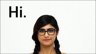 MIA KHALIFA – Aku Ajak Kamu Lihat Lebih Dekat Tubuh Arabku yang Sempurna