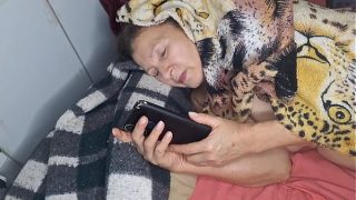 Cucu Laki-laki Tak Sengaja Meniduri Ibu Mertua