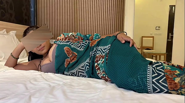 Mertua menggoda menantu baru nikah, lalu menggenjotnya dengan ganas