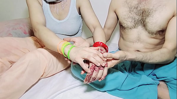 Bhabhi Punjab Muslim Ngentot Anal, Dever Ganas Entot Pantat Besar Doggystyle dengan Suara Hindi