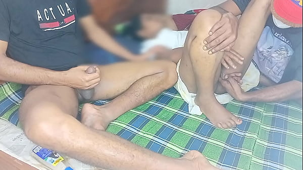 Step brother sama step sister baru nikah, lagi panas-panasnya main di ranjang