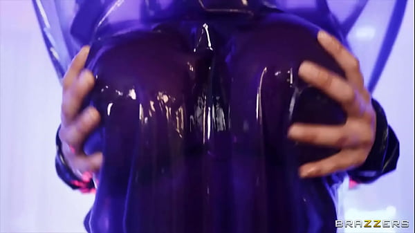 Nonton Full Video Cum Thru 4 dari Brazzers, Download di Sini