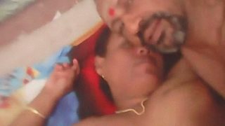 Desibaba ngentot sama pengikutnya, video bokep hot.