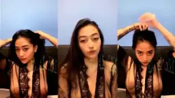 Mbak Mila, toketnya mantap bikin pengen gigit.